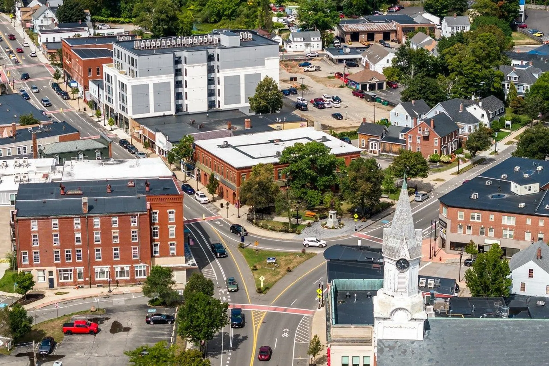 1 North Main Street Rochester NH 03867