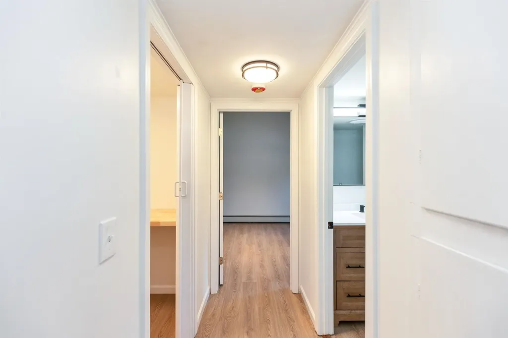 59 Hooksett Road Auburn NH 03032