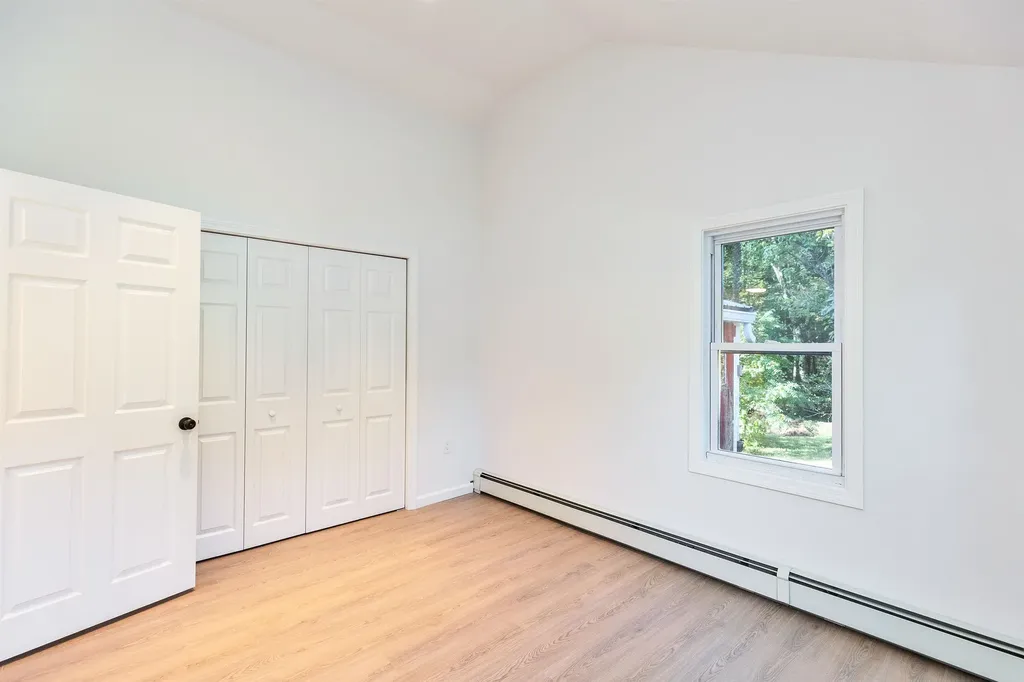 59 Hooksett Road Auburn NH 03032