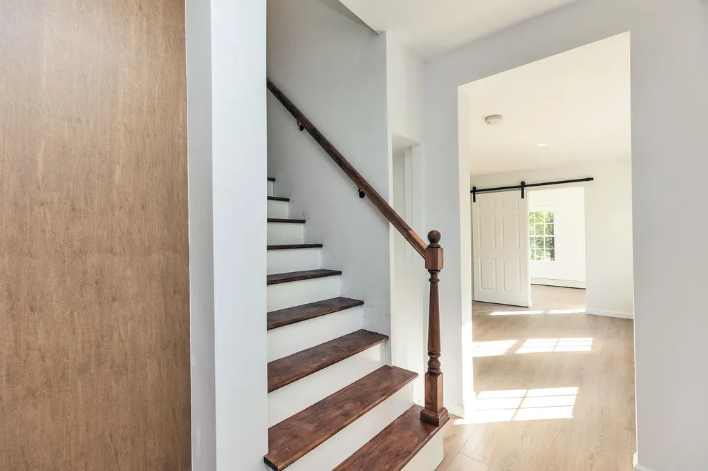 59 Hooksett Road Auburn NH 03032