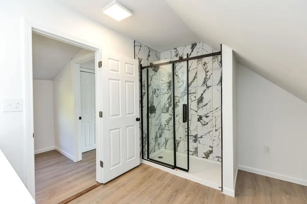 59 Hooksett Road Auburn NH 03032