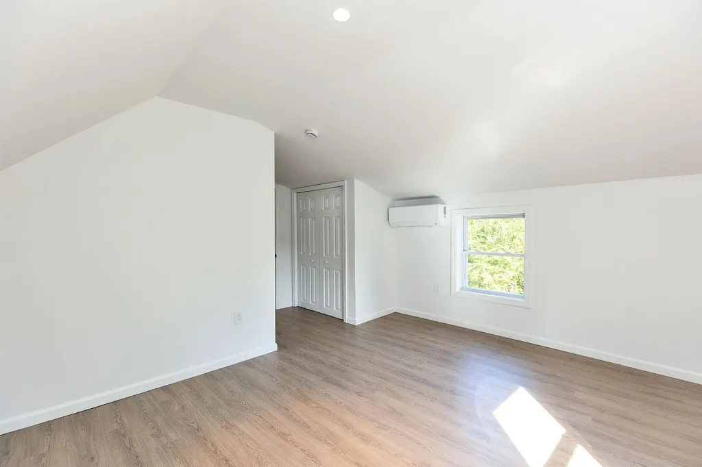 59 Hooksett Road Auburn NH 03032