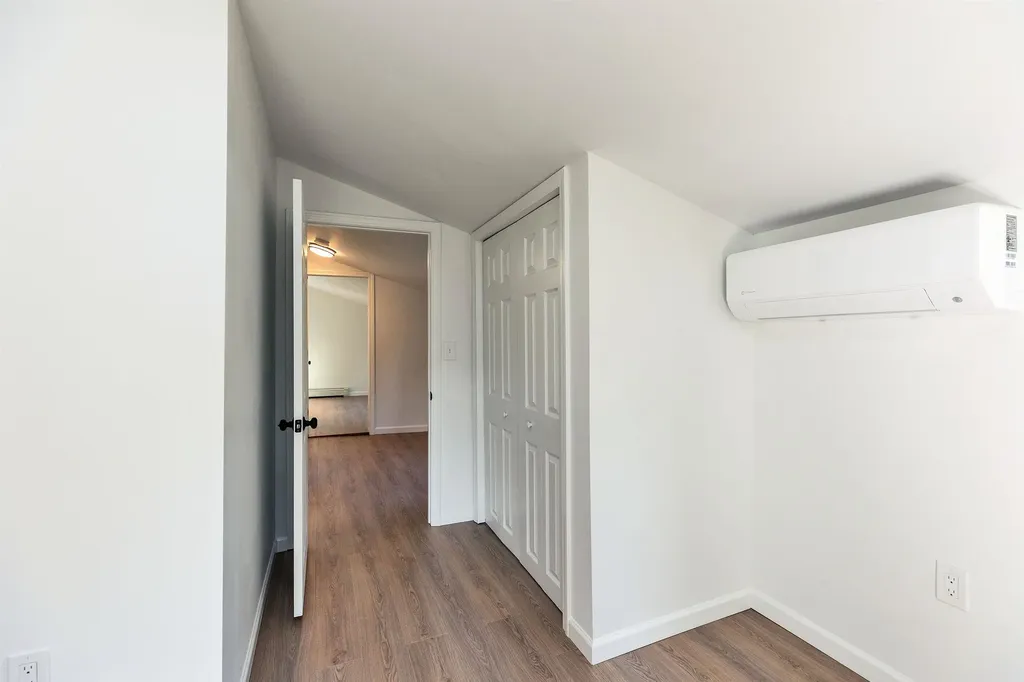 59 Hooksett Road Auburn NH 03032