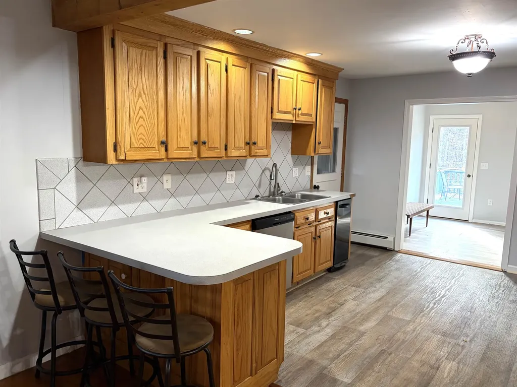 785 Brattleboro Road Hinsdale NH 03451