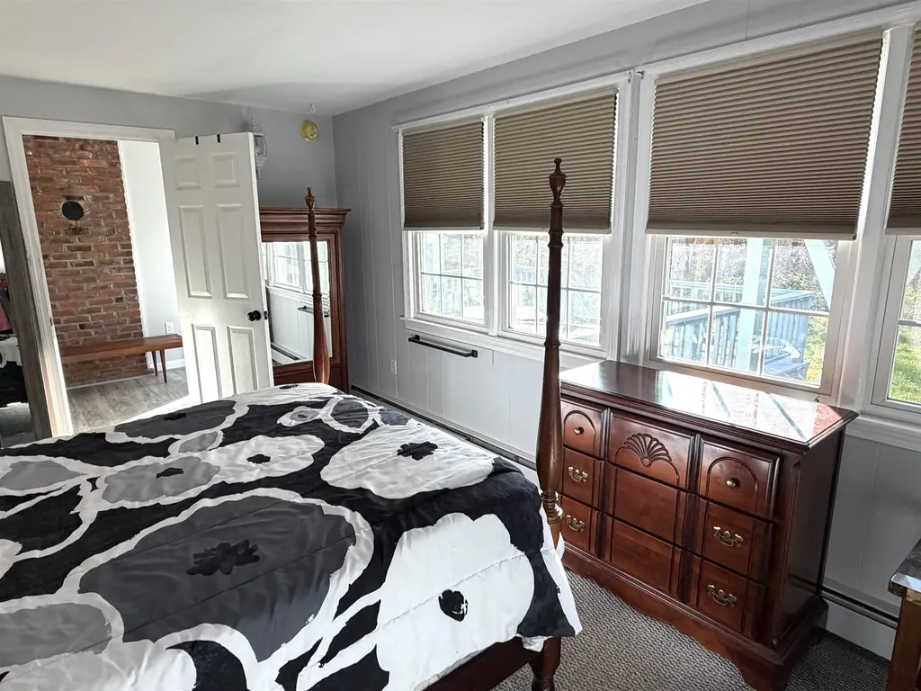 785 Brattleboro Road Hinsdale NH 03451