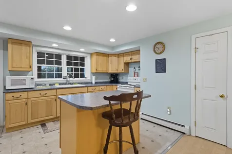 282 Bay Hill Road Northfield NH 03276