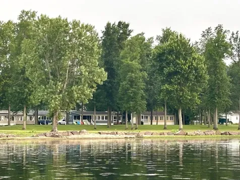 23 Whites Lane Grand Isle VT 05458