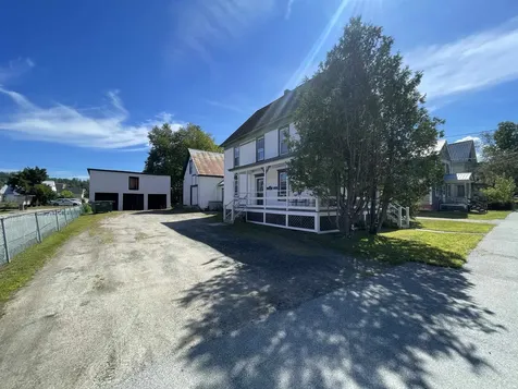 8 Williams Street Lancaster NH 03584