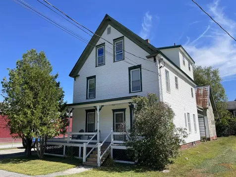 8 Williams Street Lancaster NH 03584
