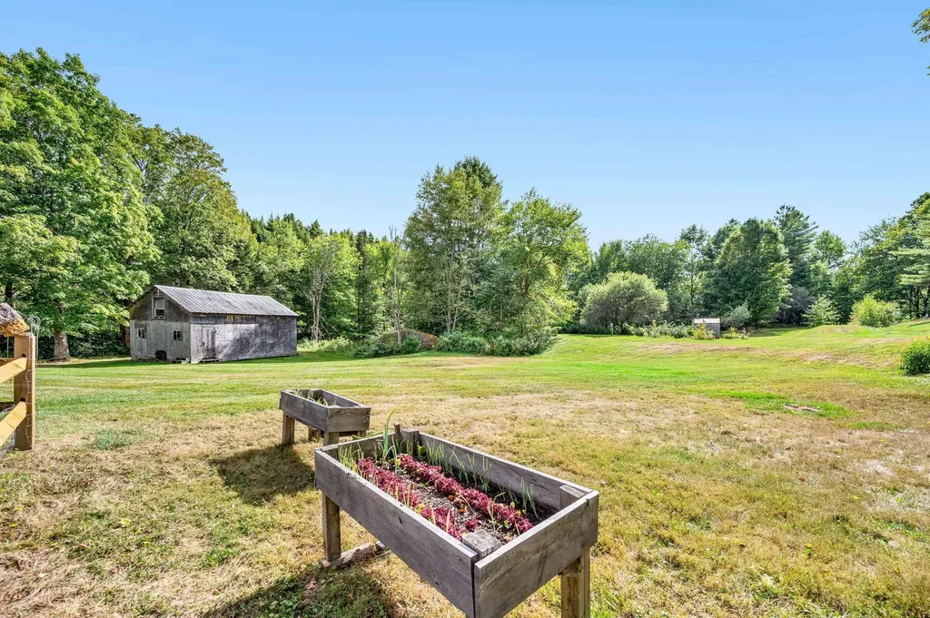 132 Bypass Drive Johnson VT 05656