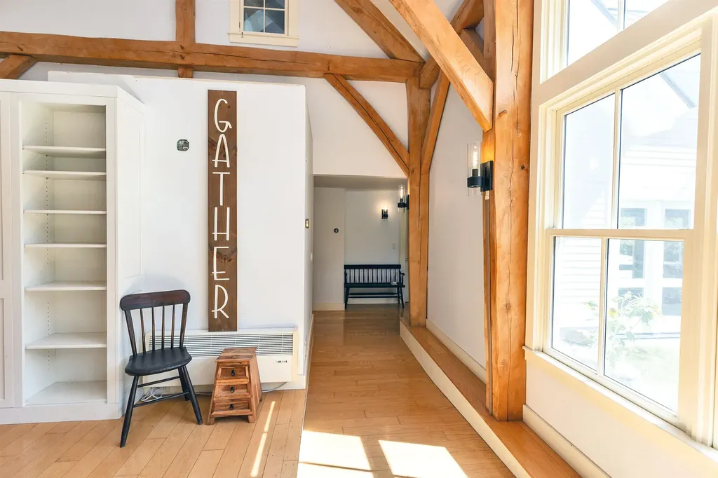 54 High Street Peterborough NH 03458