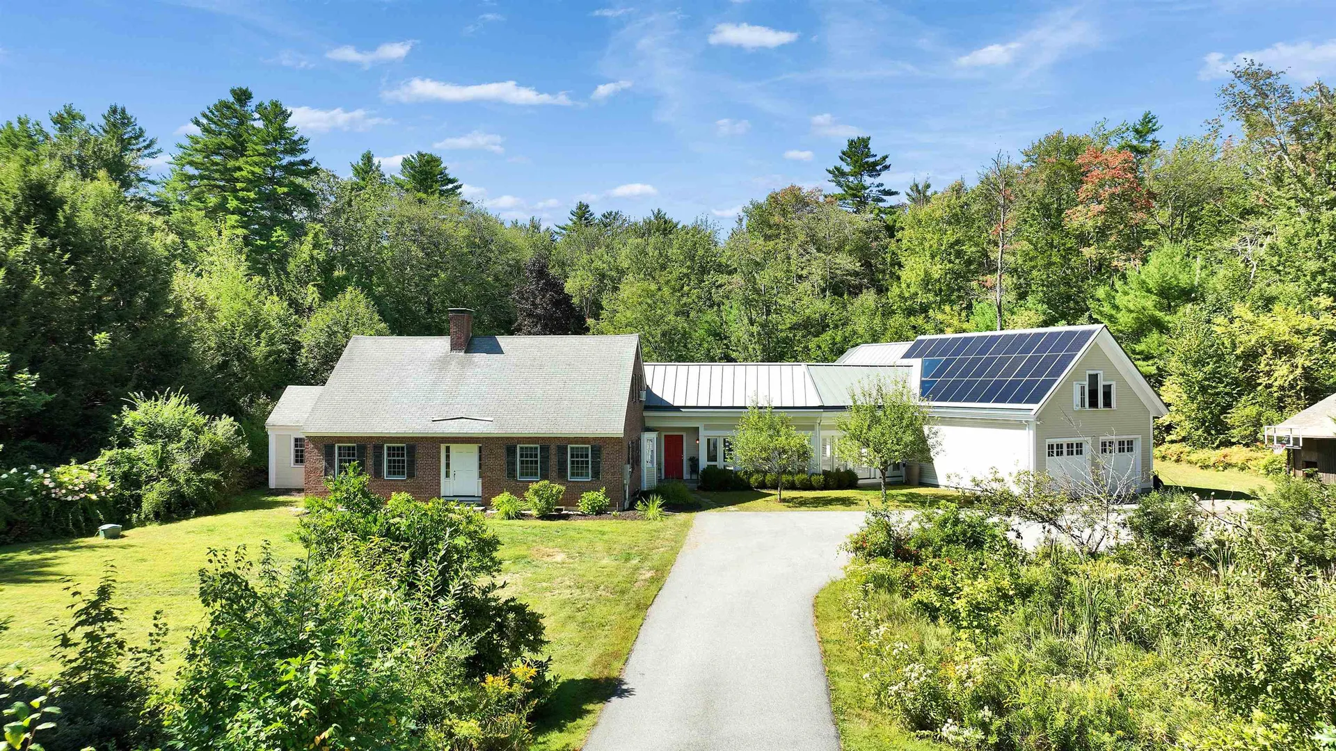 54 High Street Peterborough NH 03458