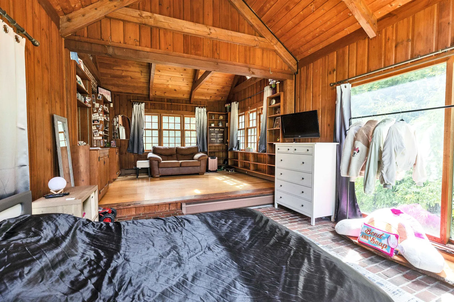 54 High Street Peterborough NH 03458