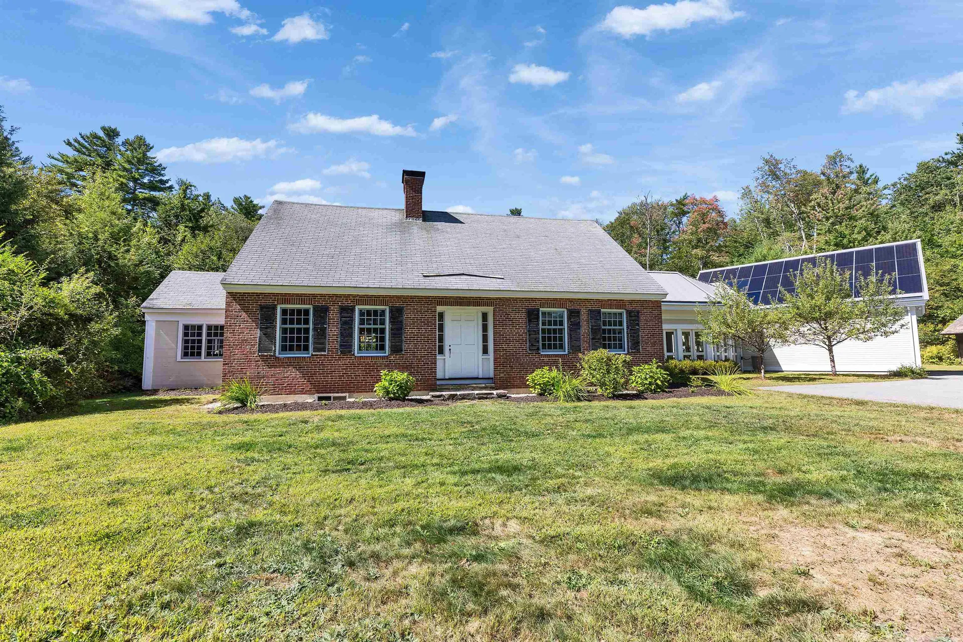 54 High Street Peterborough NH 03458