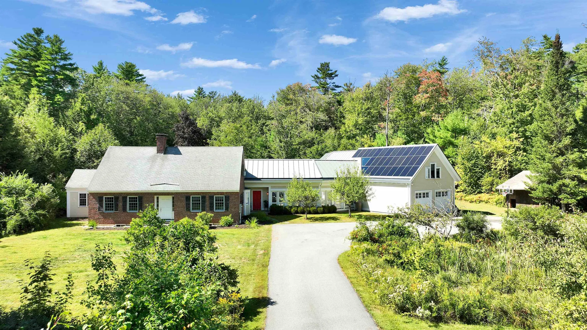 54 High Street Peterborough NH 03458