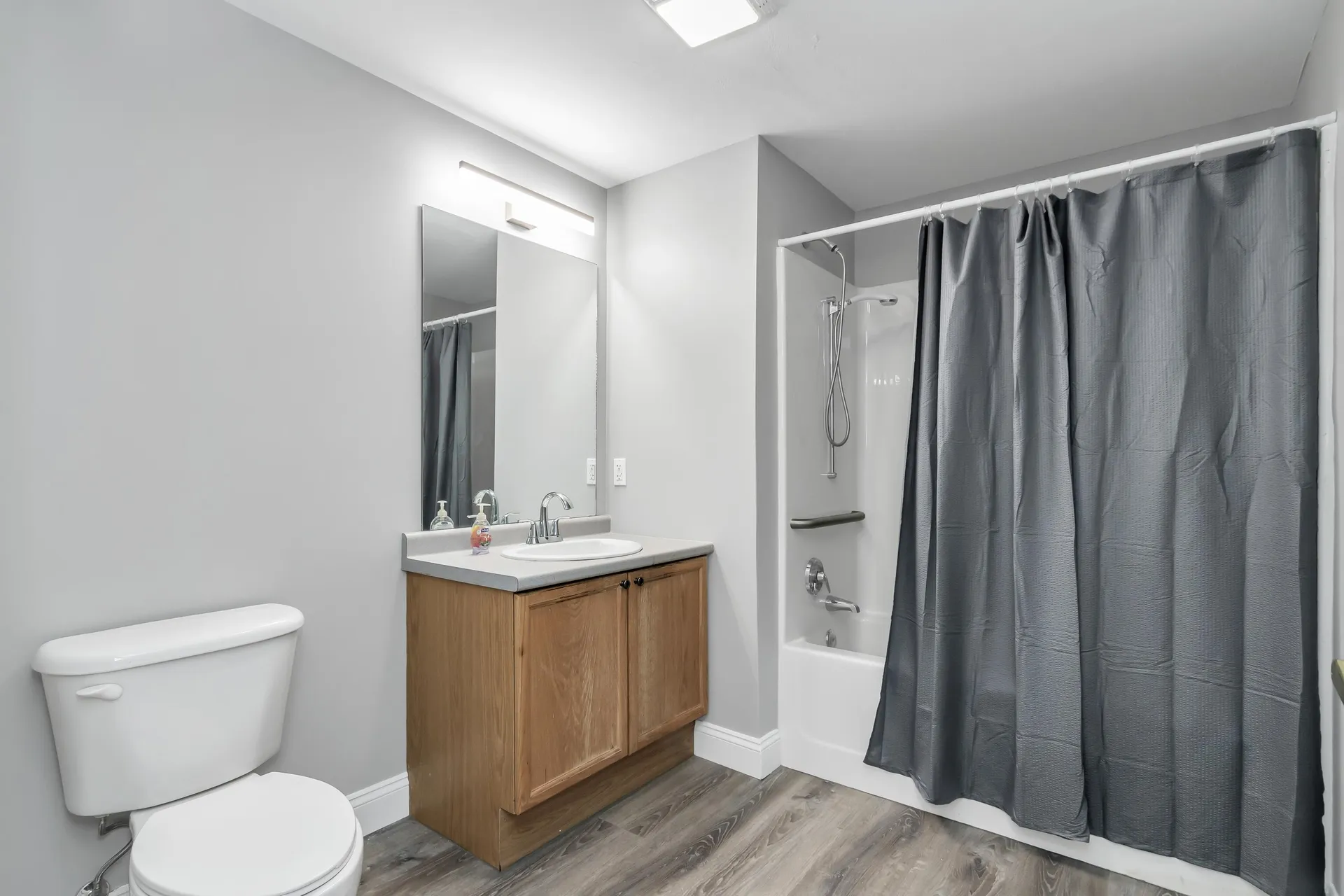 12 Vista Ridge Londonderry NH 03053