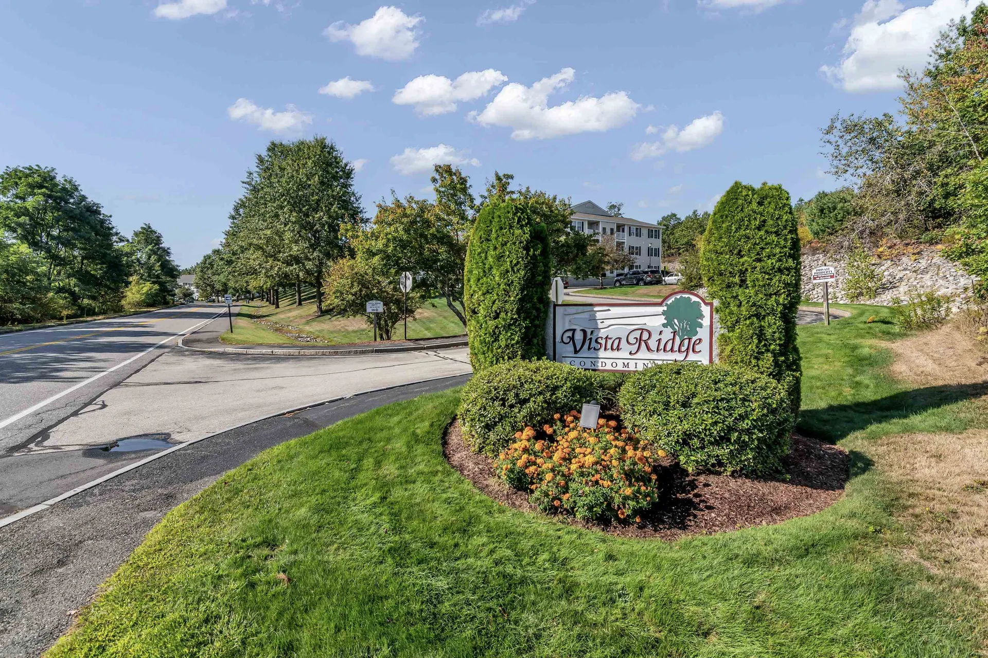 12 Vista Ridge Londonderry NH 03053