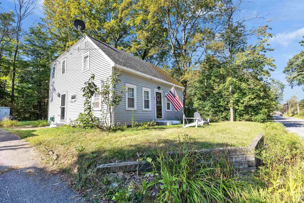 43 Greenfield Road Bennington NH 03442