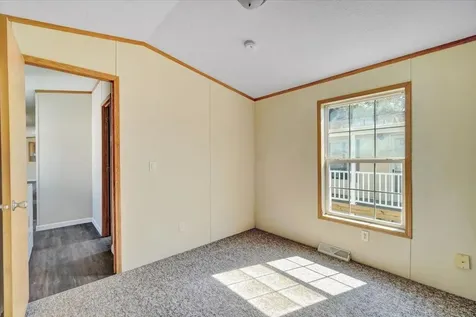 21 Avenue C Burlington VT 05408