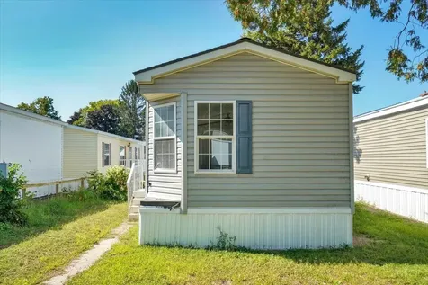 21 Avenue C Burlington VT 05408