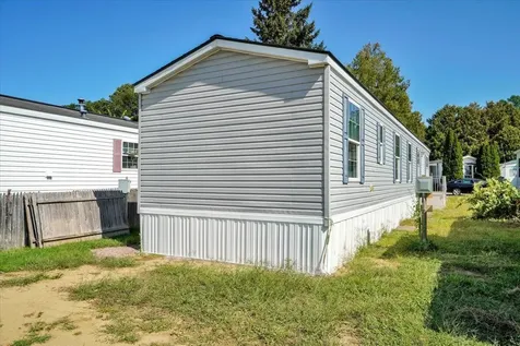 21 Avenue C Burlington VT 05408