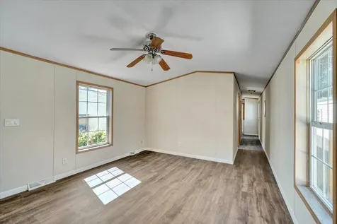 21 Avenue C Burlington VT 05408