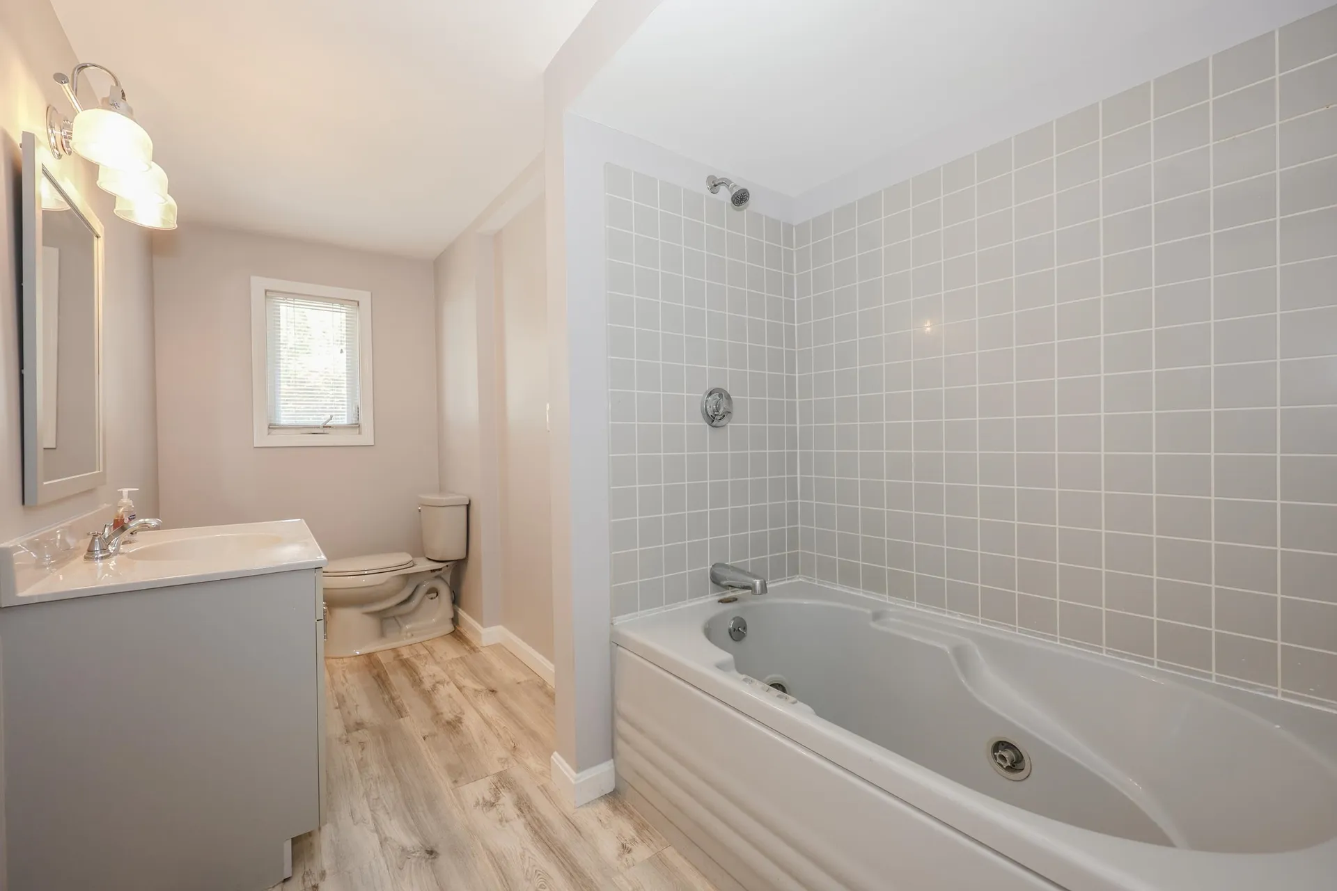 50 Dutton Road Pelham NH 03076