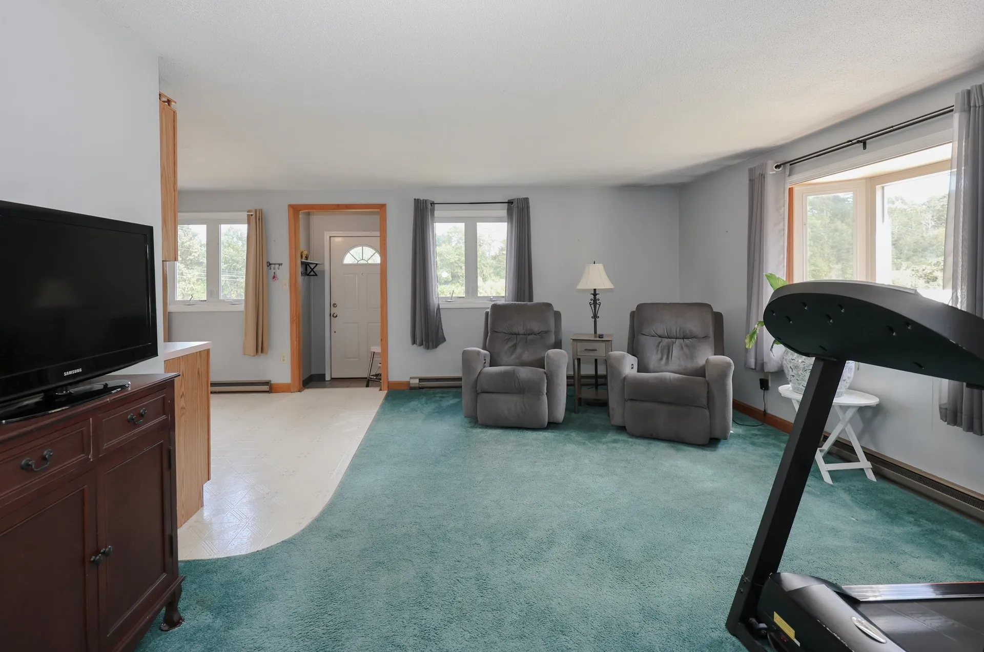 50 Dutton Road Pelham NH 03076