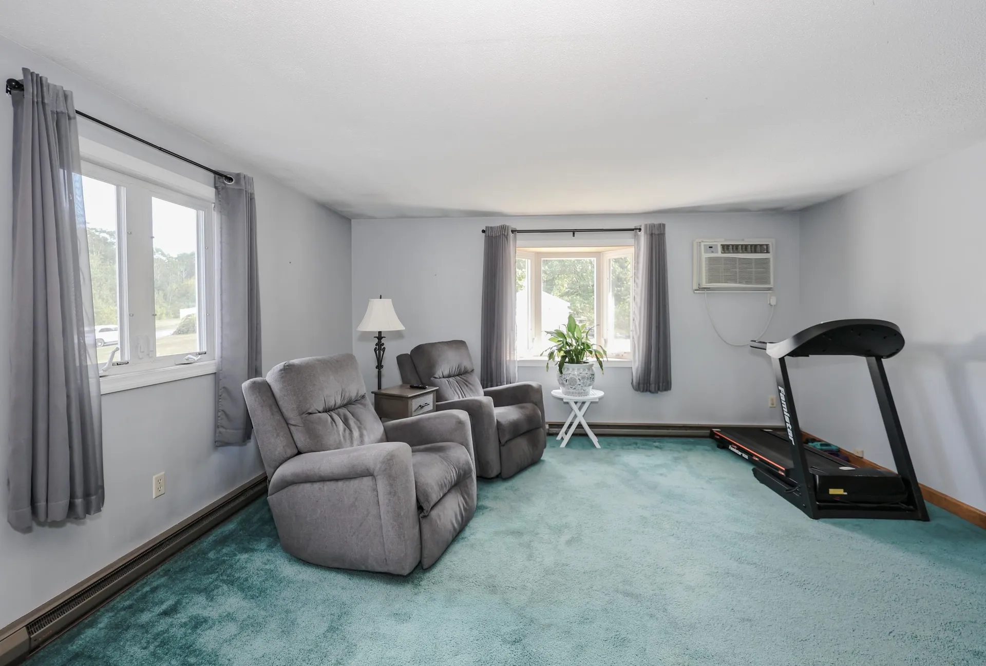 50 Dutton Road Pelham NH 03076