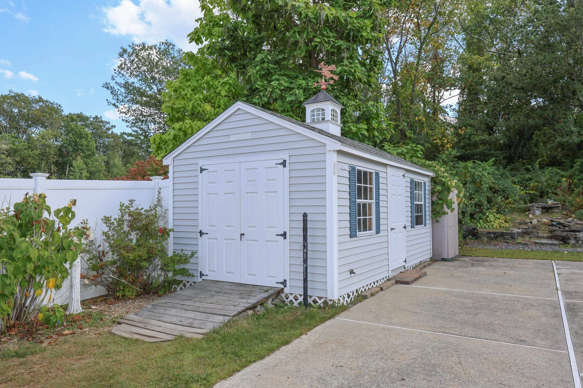 50 Dutton Road Pelham NH 03076