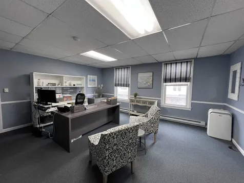 4 High Street Hampton NH 03842