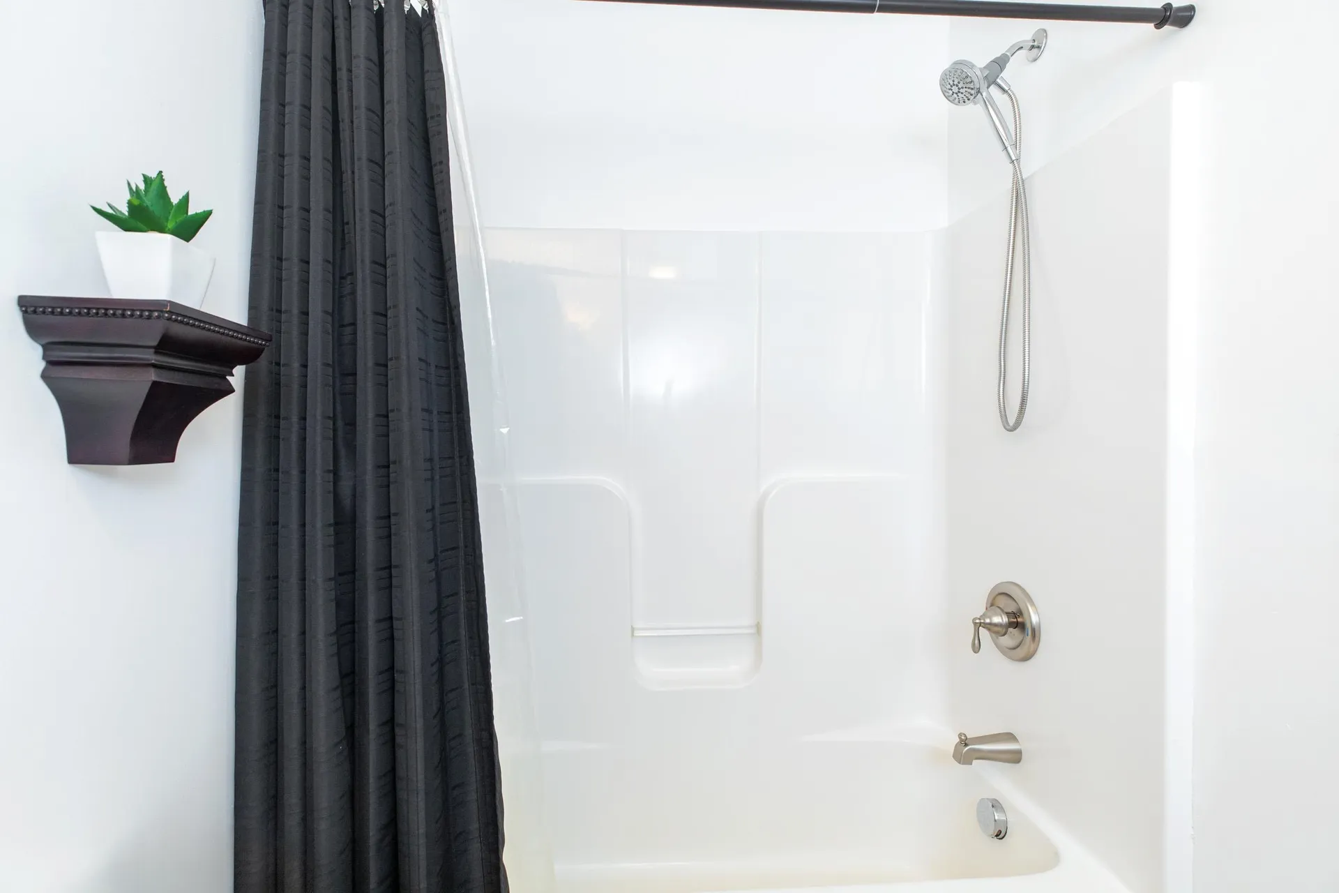 3 Perkins Avenue Hampton NH 03842