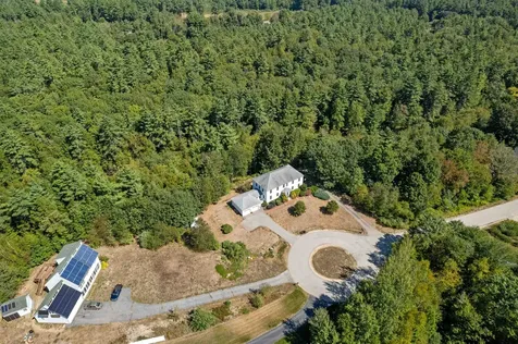 35 Gatchell Way Epping NH 03042