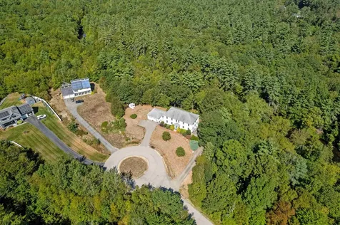 35 Gatchell Way Epping NH 03042