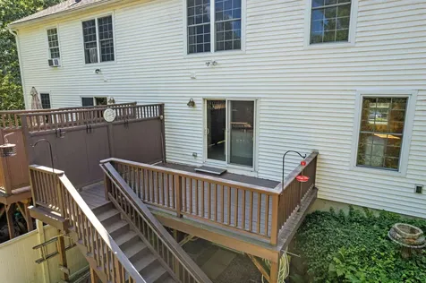 35 Gatchell Way Epping NH 03042