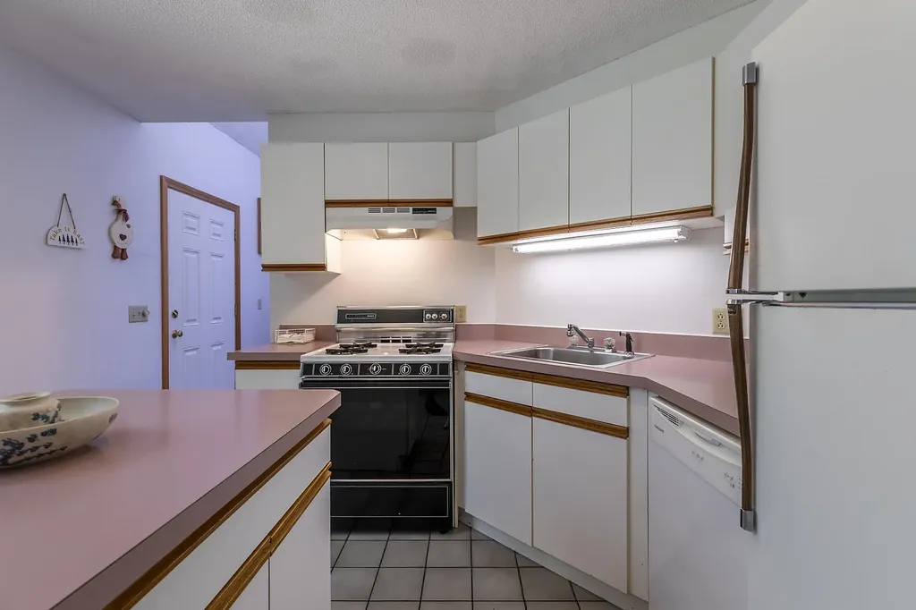 132 Pratt Bridge Road Jamaica VT 05343