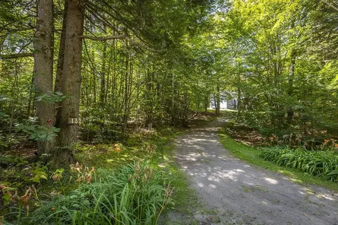 132 Pratt Bridge Road Jamaica VT 05343