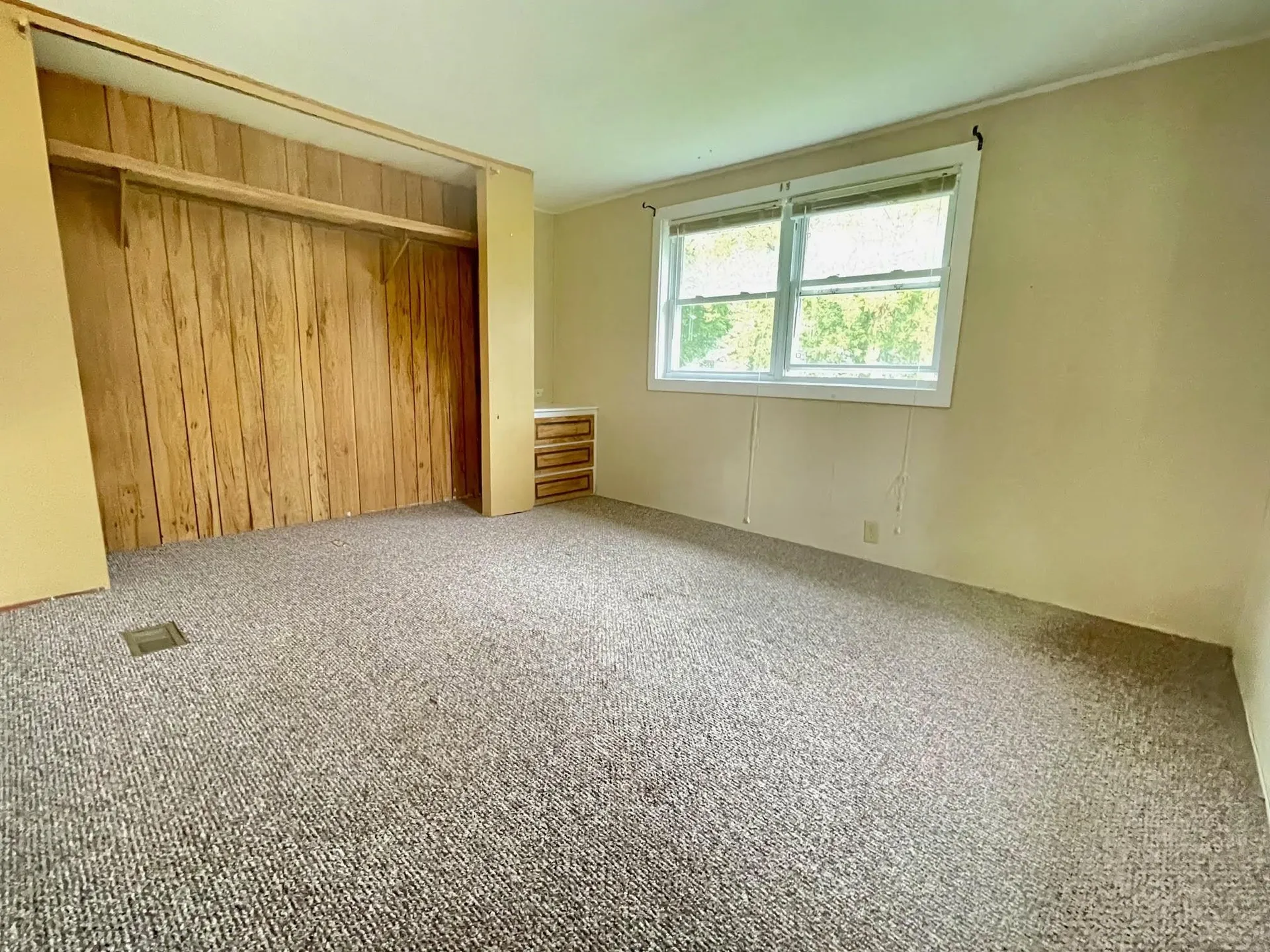 31 Huntington Street St. Albans City VT 05478