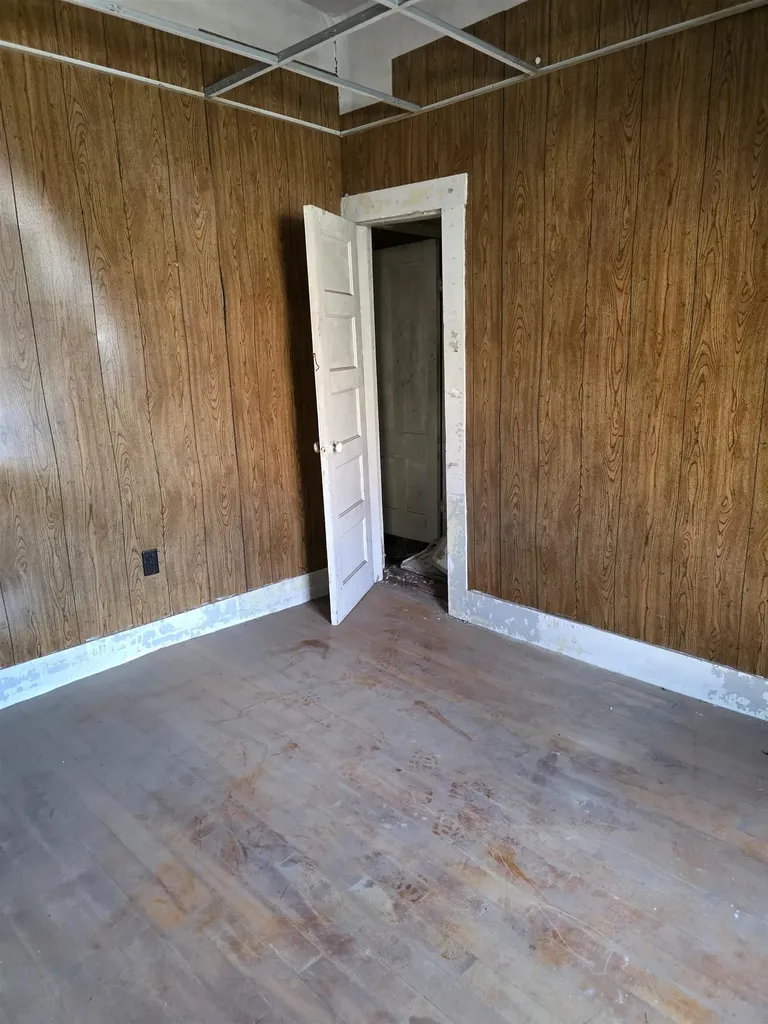 16 South Main Street Randolph VT 05060