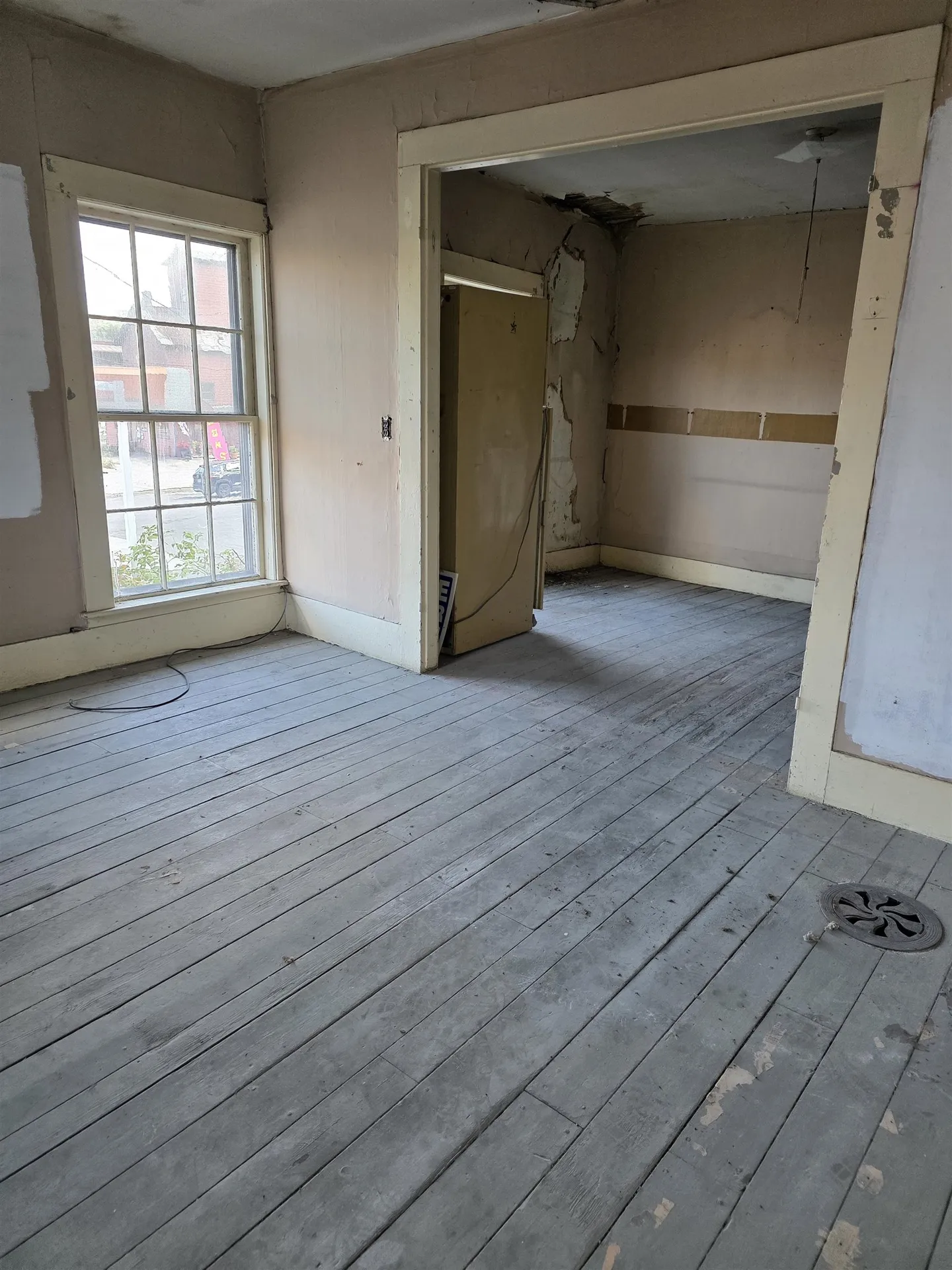 16 South Main Street Randolph VT 05060