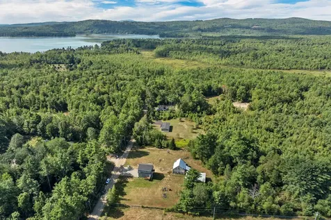 88 Stevens Road Effingham NH 03882