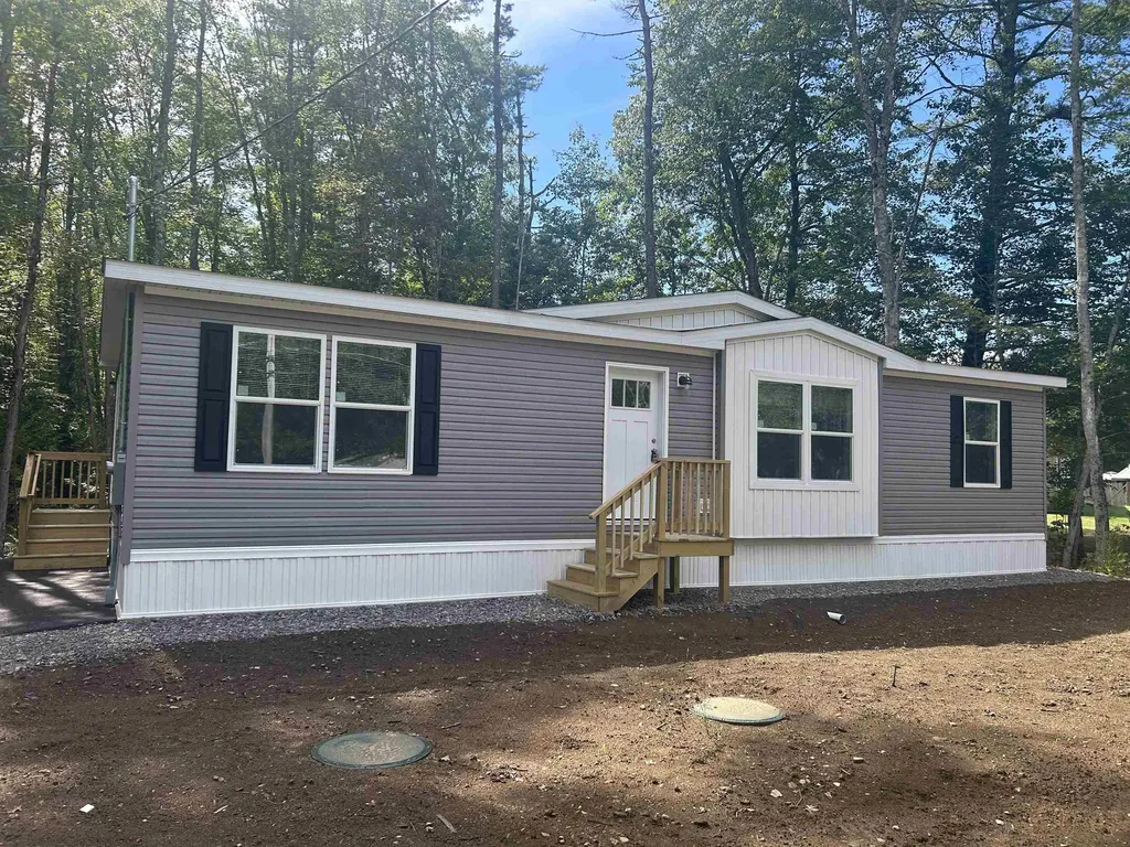 137 Salmon Falls Road Rochester NH 03868