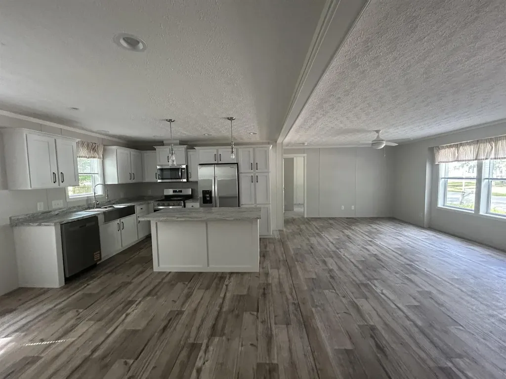 137 Salmon Falls Road Rochester NH 03868