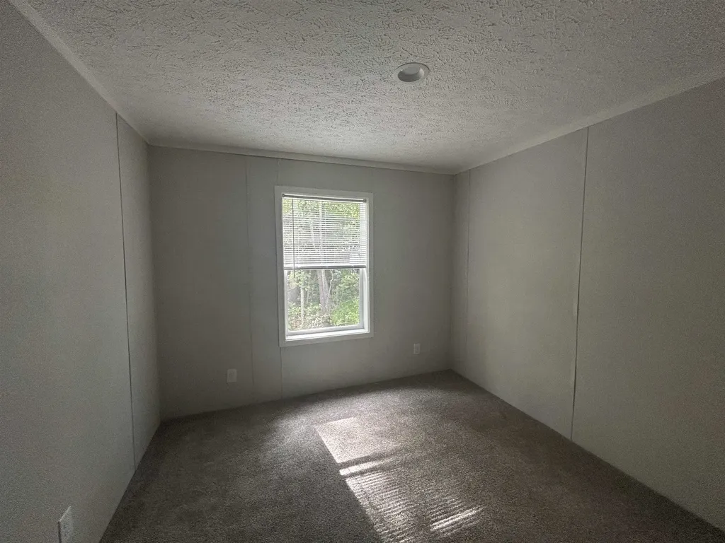 137 Salmon Falls Road Rochester NH 03868