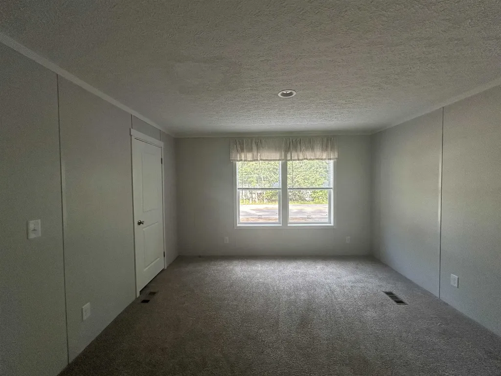 137 Salmon Falls Road Rochester NH 03868