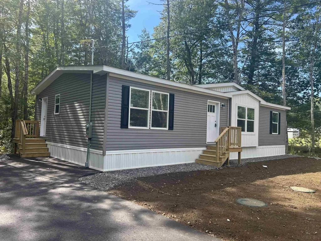 137 Salmon Falls Road Rochester NH 03868