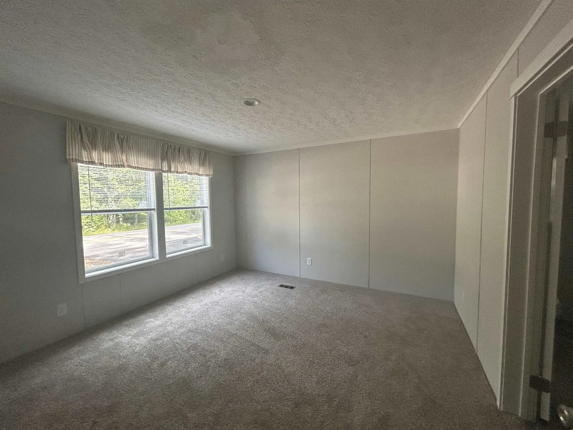 137 Salmon Falls Road Rochester NH 03868