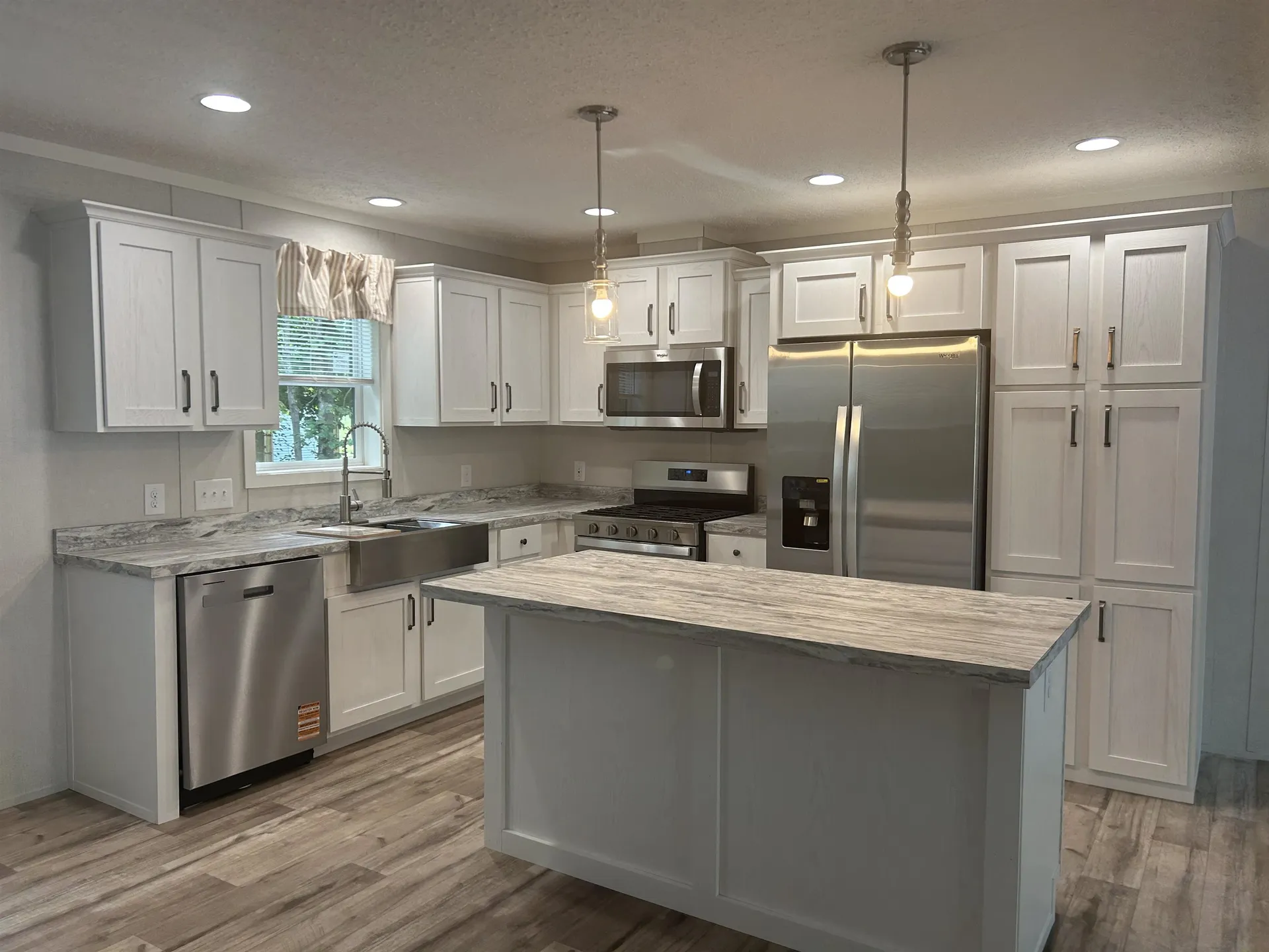 137 Salmon Falls Road Rochester NH 03868