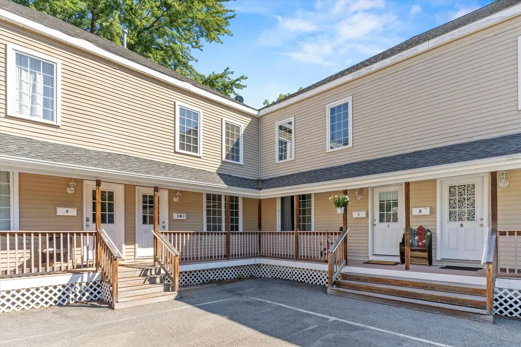 33 W. Elmhurst Avenue Manchester NH 03103