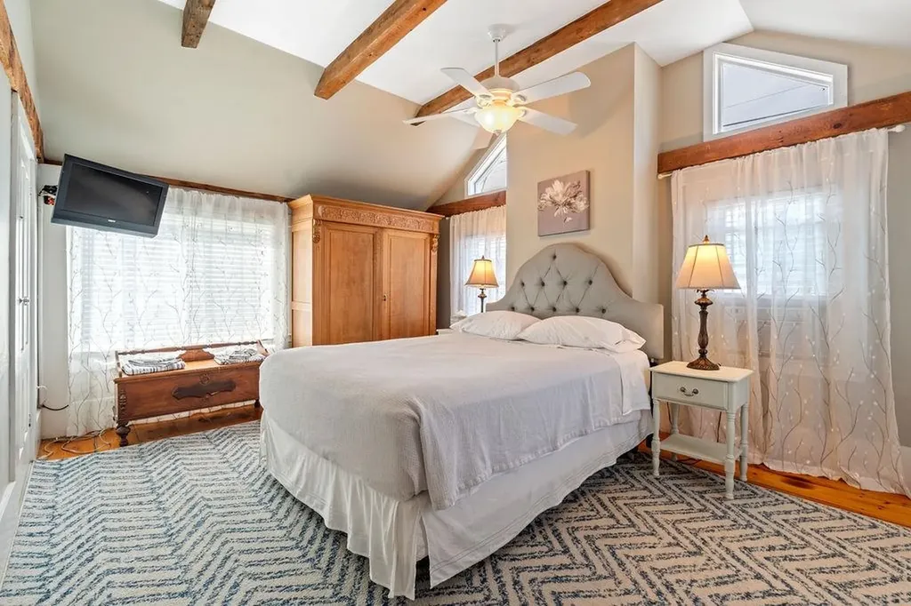 44 Franklin Street Exeter NH 03833
